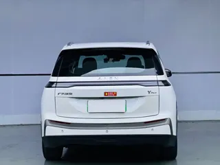 Aion Y 2023 купить из Китая, цена 2 938 000 ₽ — Suifenhe Auto
