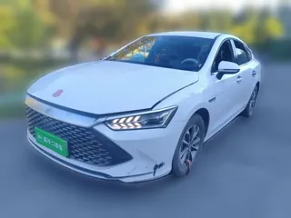 BYD Qin PLUS 2024 купить из Китая, цена 2 369 000 ₽ — Suifenhe Auto