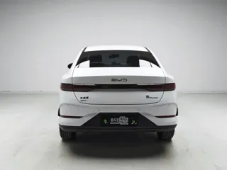 BYD Qin PLUS 2026 купить из Китая, цена 2 826 000 ₽ — Suifenhe Auto