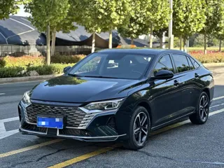 Dongfeng Aeolus Yixuan MAX 2024 купить из Китая, цена 2 274 000 ₽ — Suifenhe Auto