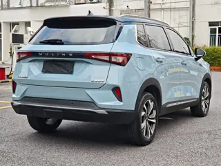 Wuling Xingchen 2022 купить из Китая, цена 1 077 000 ₽ — Suifenhe Auto