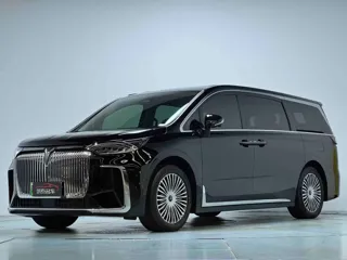Voyah Dreamer 2024 купить из Китая, цена 5 796 000 ₽ — Suifenhe Auto