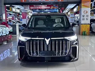 Voyah Dreamer 2024 купить из Китая, цена 6 041 000 ₽ — Suifenhe Auto