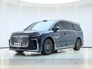 Voyah Dreamer 2025 купить из Китая, цена 8 568 000 ₽ — Suifenhe Auto