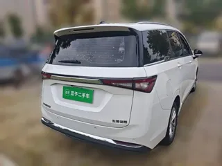 Wuling Jiachen 2024 купить из Китая, цена 1 546 000 ₽ — Suifenhe Auto