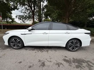 Chery Arrizo 8 2024 купить из Китая, цена 2 931 000 ₽ — Suifenhe Auto
