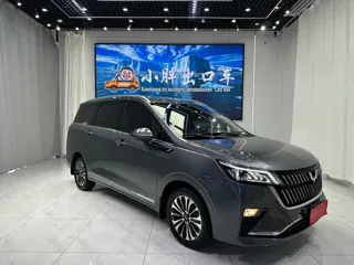 Wuling Jiachen 2022 купить из Китая, цена 1 559 000 ₽ — Suifenhe Auto