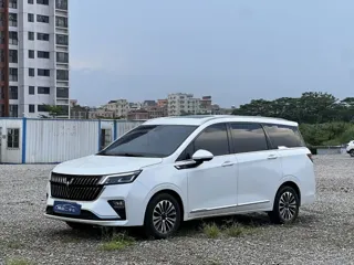 Wuling Jiachen 2022 купить из Китая, цена 1 285 000 ₽ — Suifenhe Auto
