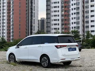 Wuling Jiachen 2022 купить из Китая, цена 1 285 000 ₽ — Suifenhe Auto