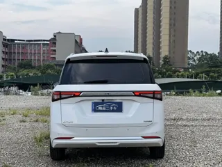 Wuling Jiachen 2022 купить из Китая, цена 1 285 000 ₽ — Suifenhe Auto