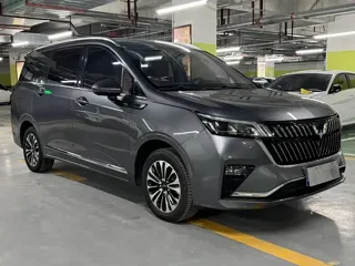 Wuling Jiachen 2023 купить из Китая, цена 1 468 000 ₽ — Suifenhe Auto