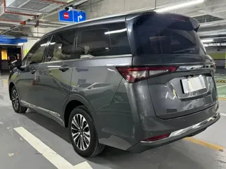 Wuling Jiachen 2023 купить из Китая, цена 1 468 000 ₽ — Suifenhe Auto