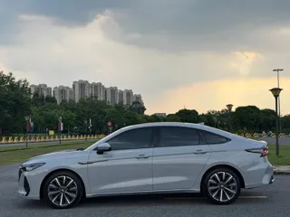 Chery Arrizo 8 2024 купить из Китая, цена 3 254 000 ₽ — Suifenhe Auto