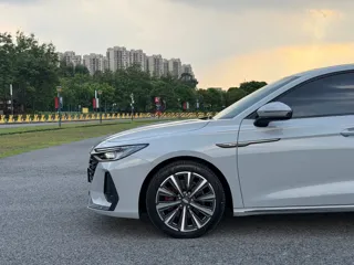 Chery Arrizo 8 2024 купить из Китая, цена 3 254 000 ₽ — Suifenhe Auto