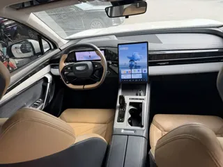 Geely Boyue L 2024 купить из Китая, цена 2 504 000 ₽ — Suifenhe Auto
