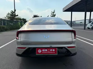 Wuling Starlight 2024 купить из Китая, цена 2 651 000 ₽ — Suifenhe Auto