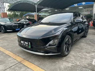 Wuling Starlight 2025 купить из Китая, цена 2 596 000 ₽ — Suifenhe Auto