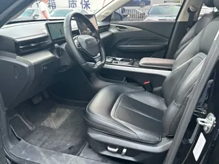 Wuling Starlight 2025 купить из Китая, цена 2 596 000 ₽ — Suifenhe Auto