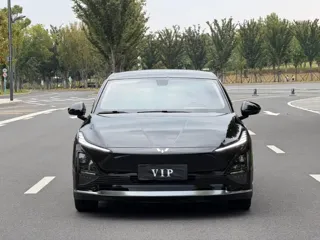 Wuling Starlight 2024 купить из Китая, цена 2 396 000 ₽ — Suifenhe Auto