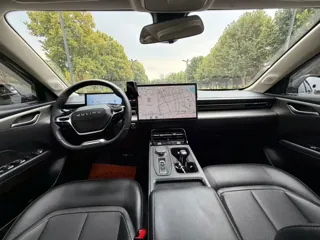 Wuling Starlight 2024 купить из Китая, цена 2 396 000 ₽ — Suifenhe Auto
