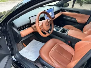Wuling Starlight 2025 купить из Китая, цена 2 895 000 ₽ — Suifenhe Auto