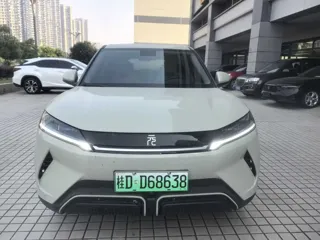 BYD Yuan UP 2024 купить из Китая, цена 1 801 000 ₽ — Suifenhe Auto