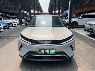 BYD Yuan UP 2025 купить из Китая, цена 1 955 000 ₽ — Suifenhe Auto