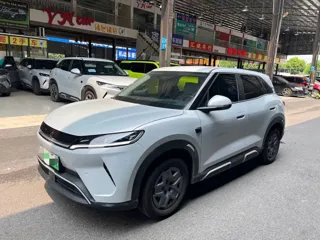 BYD Yuan UP 2025 купить из Китая, цена 1 955 000 ₽ — Suifenhe Auto