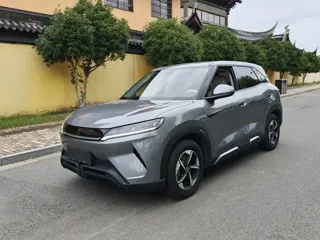 BYD Yuan UP 2024 купить из Китая, цена 2 643 000 ₽ — Suifenhe Auto