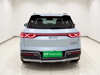 BYD Yuan UP 2025 купить из Китая, цена 1 565 000 ₽ — Suifenhe Auto