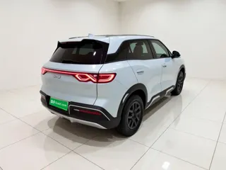 BYD Yuan UP 2025 купить из Китая, цена 1 565 000 ₽ — Suifenhe Auto