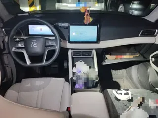 BYD Yuan UP 2025 купить из Китая, цена 1 565 000 ₽ — Suifenhe Auto