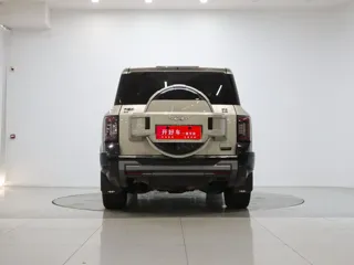 Fangchengbao Bao 8 2025 купить из Китая, цена 9 143 000 ₽ — Suifenhe Auto