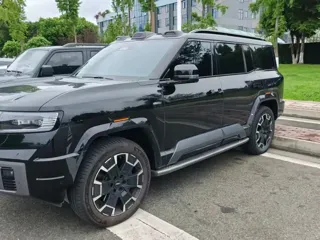 Fangchengbao Bao 8 2025 купить из Китая, цена 8 588 000 ₽ — Suifenhe Auto