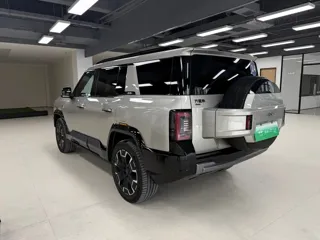 Fangchengbao Bao 8 2024 купить из Китая, цена 9 488 000 ₽ — Suifenhe Auto