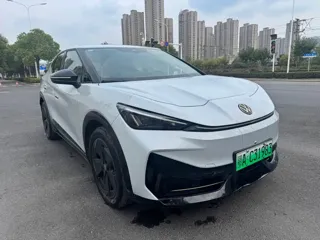 Volkswagen Yuzhong 06 2025 купить из Китая, цена 3 586 000 ₽ — Suifenhe Auto
