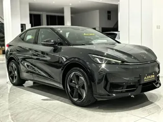 Volkswagen Yuzhong 06 2025 купить из Китая, цена 3 658 000 ₽ — Suifenhe Auto