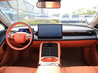 Aion RT 2025 купить из Китая, цена 3 408 000 ₽ — Suifenhe Auto