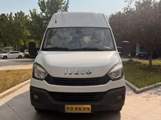 Iveco Ousheng 2020 купить из Китая, цена 1 780 000 ₽ — Suifenhe Auto