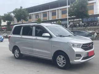 Wuling Hongguang 2024 купить из Китая, цена 1 187 000 ₽ — Suifenhe Auto