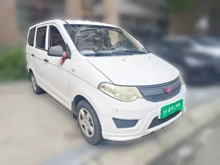 Wuling Hongguang 2019 купить из Китая, цена 870 000 ₽ — Suifenhe Auto