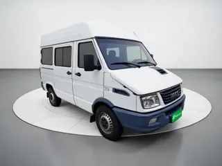 Iveco Daily 2021 купить из Китая, цена 2 124 000 ₽ — Suifenhe Auto