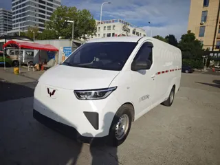 Wuling Yangguang 2024 купить из Китая, цена 1 250 000 ₽ — Suifenhe Auto