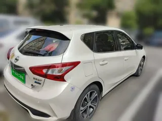 Nissan Tiida 2020 купить из Китая, цена 1 508 000 ₽ — Suifenhe Auto
