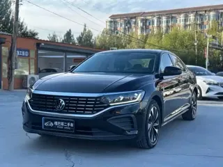 Volkswagen Passat 2022 купить из Китая, цена 1 379 000 ₽ — Suifenhe Auto