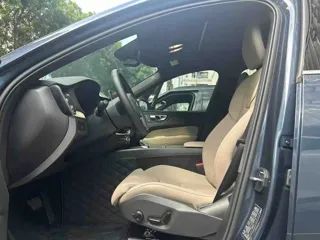 Volvo XC60 2025 купить из Китая, цена 5 241 000 ₽ — Suifenhe Auto