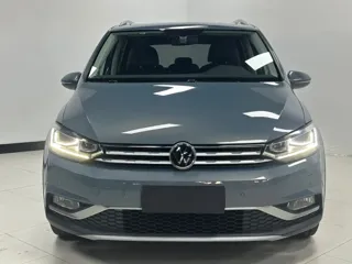Volkswagen Touran 2022 купить из Китая, цена 2 496 000 ₽ — Suifenhe Auto
