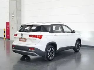 Baojun 530 2020 купить из Китая, цена 1 199 000 ₽ — Suifenhe Auto