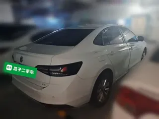 Volkswagen Lavida 2025 купить из Китая, цена 1 549 000 ₽ — Suifenhe Auto