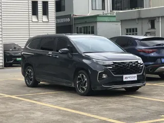 Hyundai Custo 2024 купить из Китая, цена 4 126 000 ₽ — Suifenhe Auto